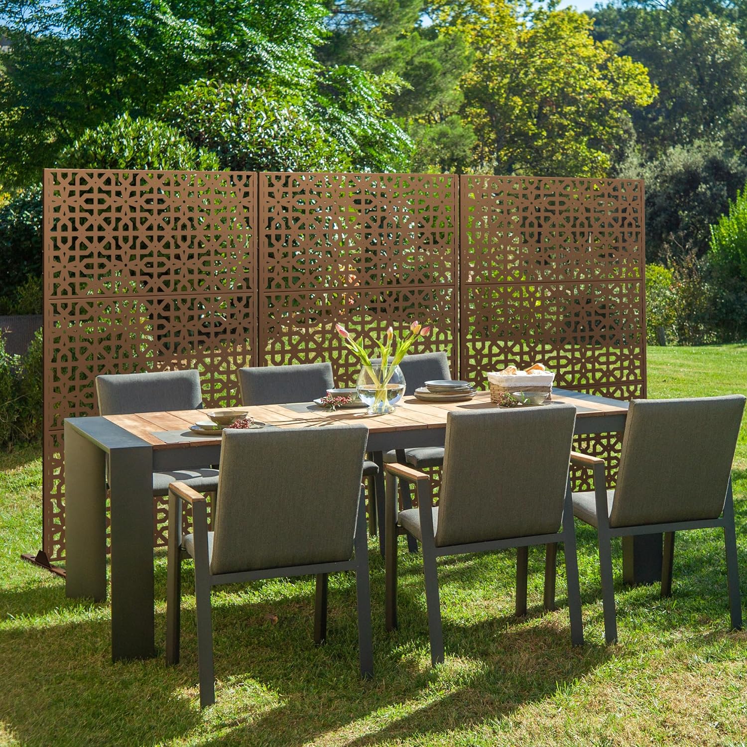 The Latest Metal Privacy Screens Are Designed for Decks, Courtyards and More